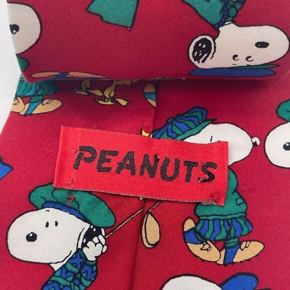 PEANUTS Men’s Novelty Silk Tie Snoopy Golf Woodstock Red Cartoon Humor Dog Bird - Picture 6 of 13